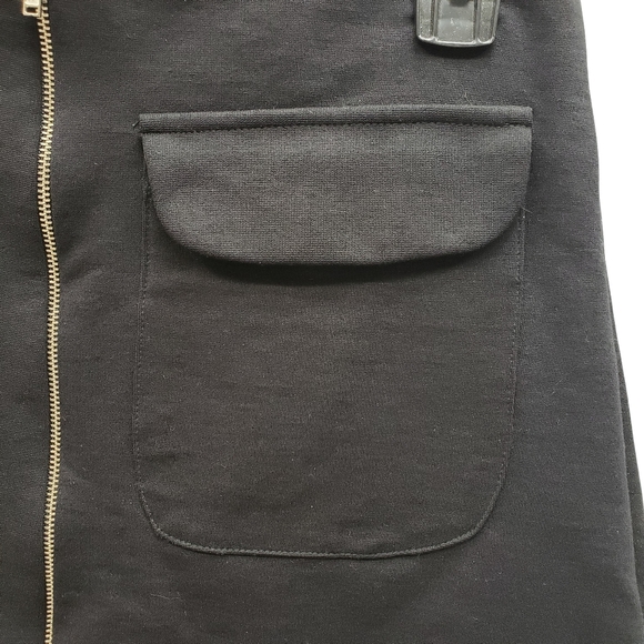 Painted Threads Women's Black Zipper Skirt Medium Pocket GUC - Picture 2 of 4